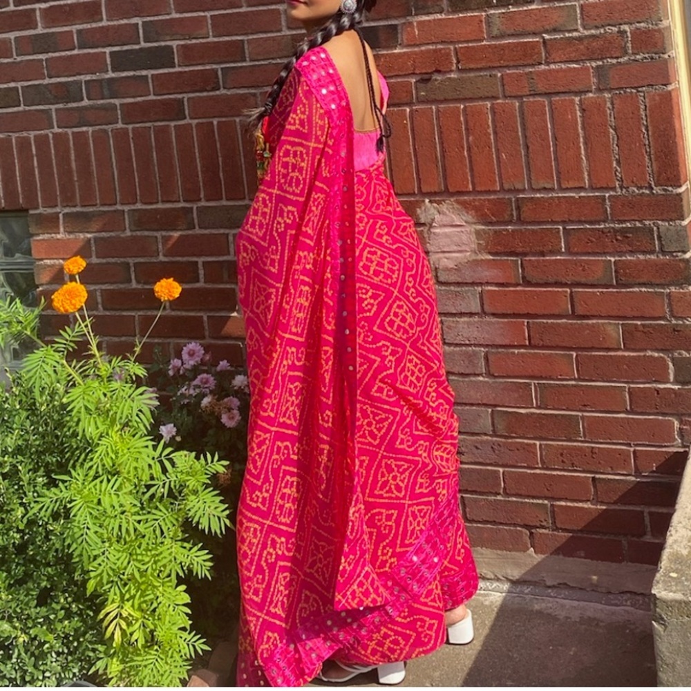 Saree - Picture 3 of 5